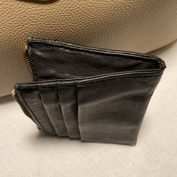 Margot New York leather Betty zip card wallet black - Picture 9 of 16